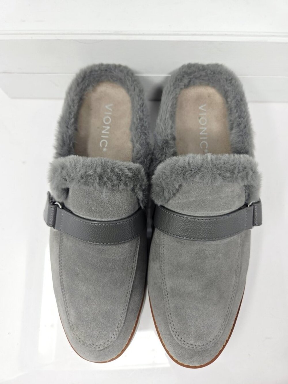 Vionic Shoes Women 8 Kailen Mules Gray Suede Shearling Lining Lug Sole Slides - Picture 4 of 9